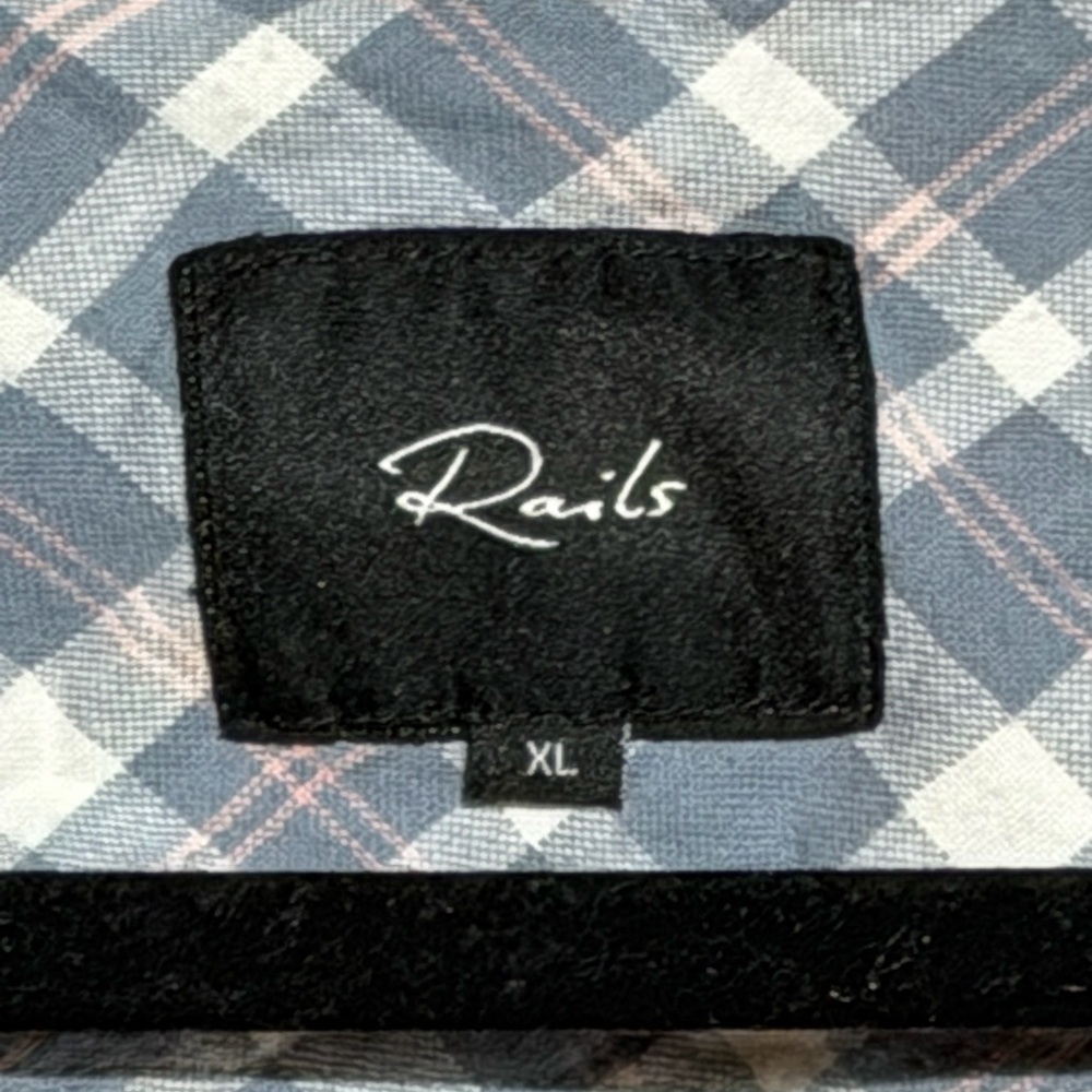 Rails Men's Blue and White Checkered Shirt Jacket Size XL - Picture 2 of 7